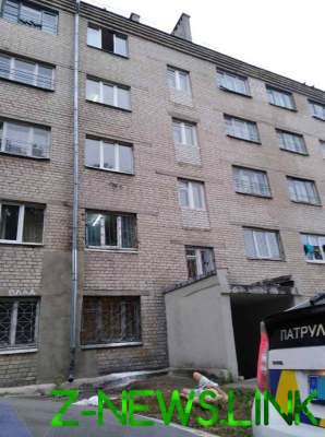 В Харькове студент выбросился из окна общежития