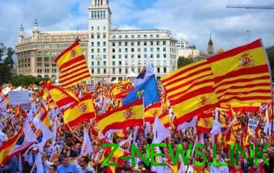 Испанское правительство планирует контролировать Каталонию