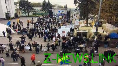 Организаторы митинга у Рады озвучили новые требования к власти