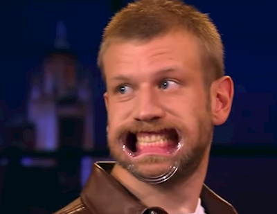 Украинский певец "засветился" на российском канале. Видео