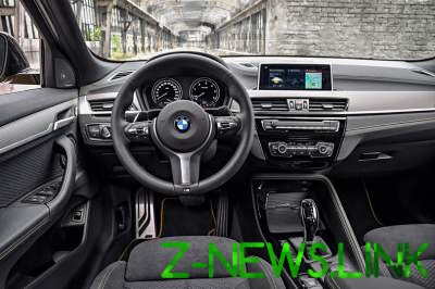 Официально представлен новейший компактный кроссовер BMW X2