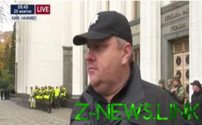 Начальник полиции Киева обратился к протестующим. Видео
