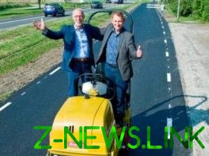 В Нидерландах построили уникальную дорогу