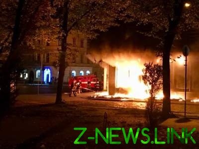 В центре Львова сгорел банк