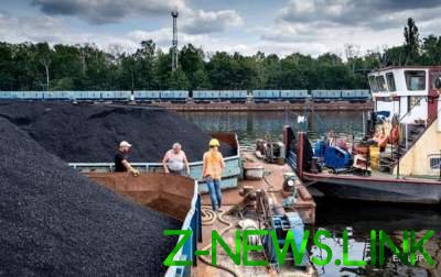 Польша пообещала запретить покупку угля из оккупированного Донбасса