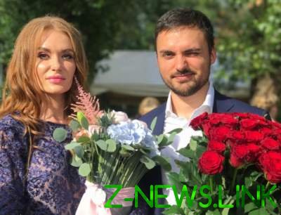 Солистка "Неангелов" прокомментировала слухи о разводе с мужем