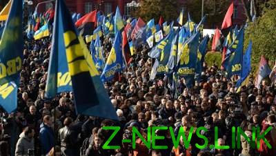 Националисты планируют провести в Киеве "Марш Славы Героев"
