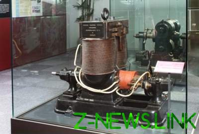 Важные изобретения, ошибочно «приписываемые» Томасу Эдисону. Фото