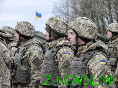 Турчинов показал зрелищные учения украинских военных
