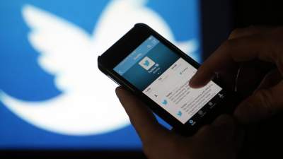 Twitter приостанавливает верификацию пользователей 