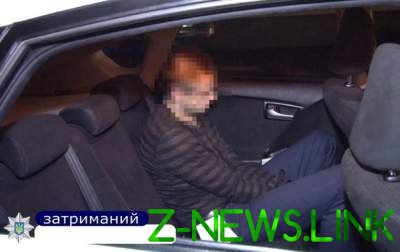 В Одессе ограбили женщину в собственном автомобиле