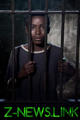 Жуткие кадры тюрьмы для подростков в Сьерра-Леоне. Фото