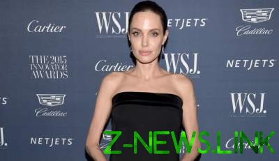 Анджелина Джоли продолжает теряет вес