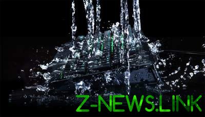 Razer анонсировала водонепроницаемую клавиатуру BlackWidow Ultimate
