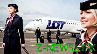 Известная авиакомпания запустит рейсы из Львова в Польшу