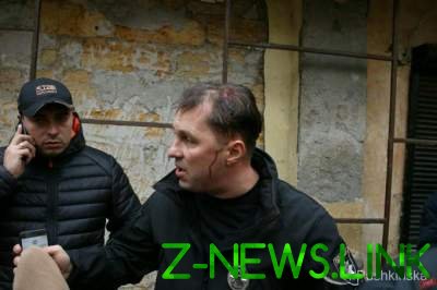 Одесские активисты разбили голову главе полиции. Видео