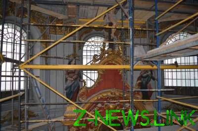 Реставрация Андреевской церкви в Киеве: что успели сделать