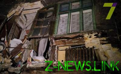 В Одессе рухнула стена жилого дома 