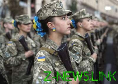 В Украине хотят изменить правила службы женщин в армии