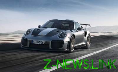 Обновленный Porsche 911 прошел первые тесты