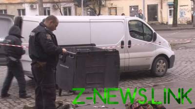 В Одессе возле мусорного бака нашли тело в мешке