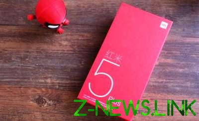 В Сеть попали снимки распаковки Xiaomi Redmi 5 Plus