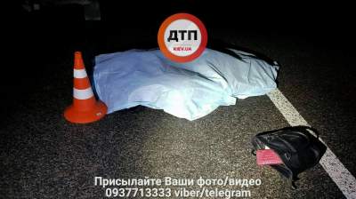 Киев: автомобиль насмерть сбил женщину 