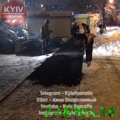 В Киеве асфальт укладывали прямо на снег