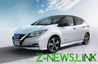 В Англии начали выпускать обновленный Nissan Leaf  