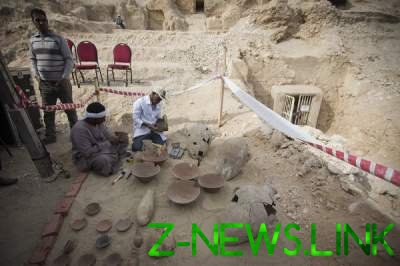 Археологи обнаружили в Египте древнейшую мумию