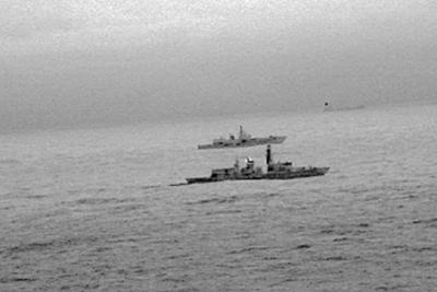 Российский военный корабль опасно приблизился к водам Британии