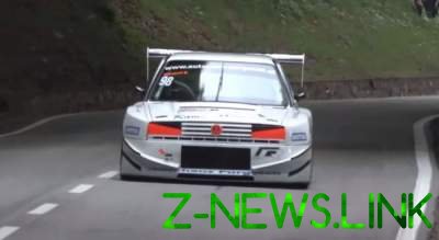 Царь горы: Volkswagen показал крутое авто для гонок на подъеме в гору. Видео