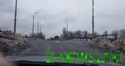 Появились кадры разрухи вблизи Донецкого аэропорта. Видео