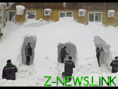 Впечатляющие снежные завалы в Пенсильвании. Фото