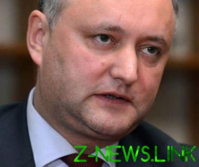 Президента Молдовы временно отстранили от власти