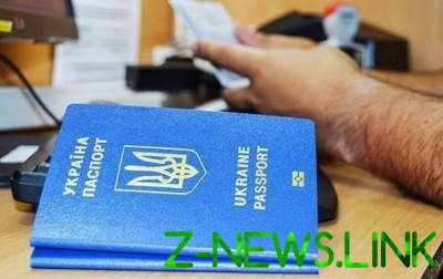 Пограничники заявляют о резком росте поездок украинцев по безвизу