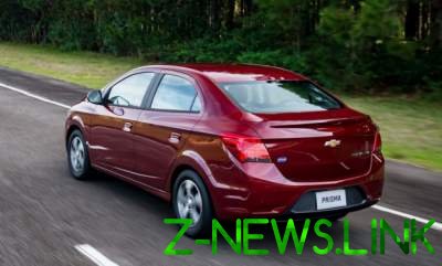 Фото нового Chevrolet Prisma "слили" в Сеть