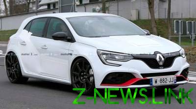 Рассекречен новый «горячий» хэтчбэк Renault