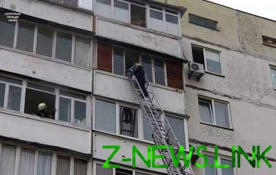 В Киеве из-за поджигателя пришлось эвакуировать людей из многоэтажки