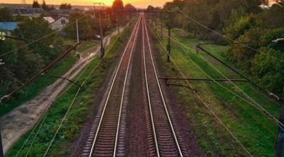 В Киеве мужчину насмерть сбил поезд