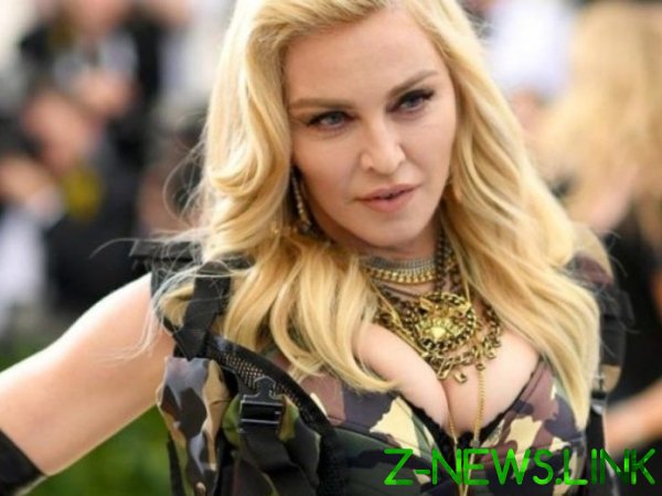 В Сети опубликован новый клип Мадонны на песню Crave. Видео