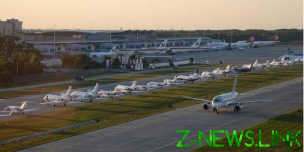 Корпоратизацию аэропорта Борисполь решили отложить