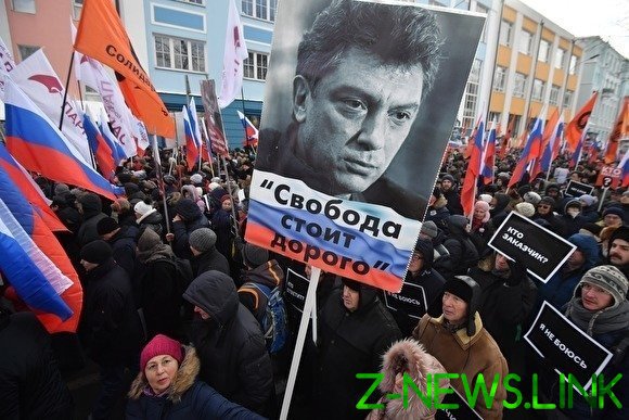 Власти Чебоксар предложили провести акцию памяти Немцова возле кладбища