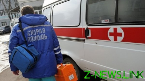 Российские врачи скорой выбросили пациента в снег и уехали