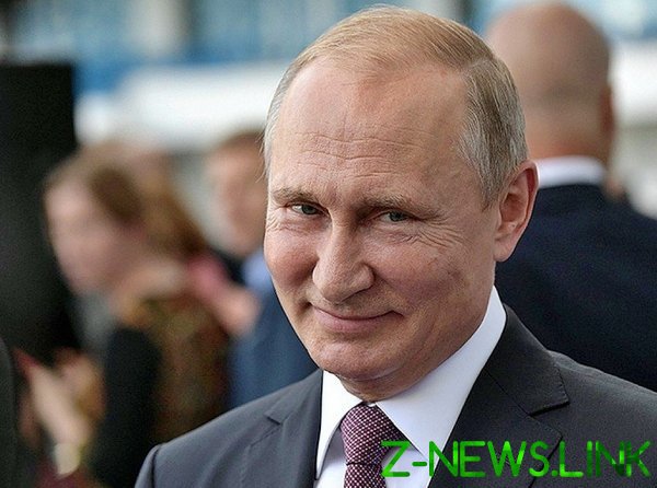 Путин заявил, что решения по борьбе с кризисом «попали в точку»