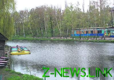На очистку озер в одном из киевском парке выделили 11 миллионов