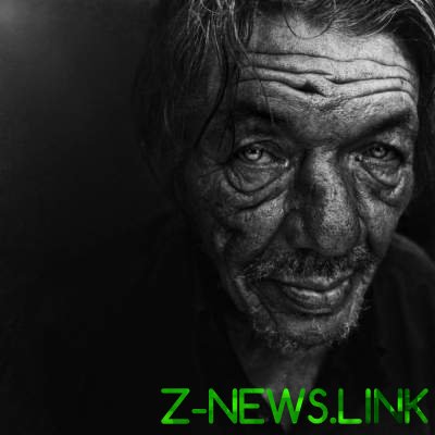 Уникальная серия "бездомных" портретов от талантливого фотографа. Фото