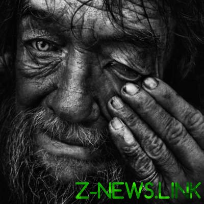 Уникальная серия "бездомных" портретов от талантливого фотографа. Фото