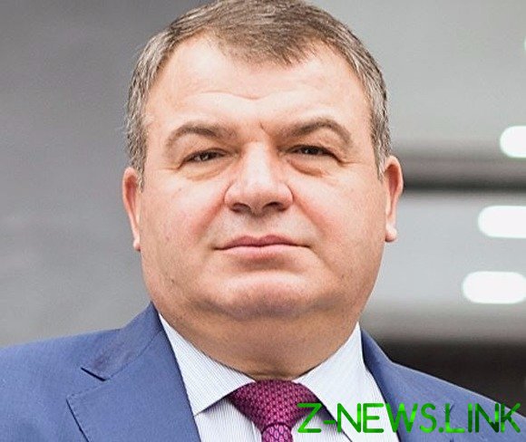 Анатолий Сердюков сменил Евгению Васильеву на посту секретаря ТСЖ