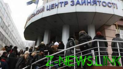 Дипломы не пригодились: кого готовы нанимать киевские работодатели